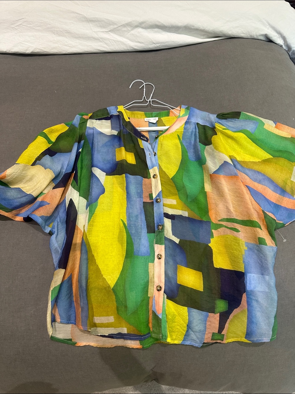 Tribal Jeans Colorblock Abstract Button-Front Women's Blouse - Multicolor